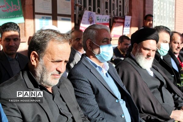 طنین گلبانگ انقلاب در بهارستان‌دو