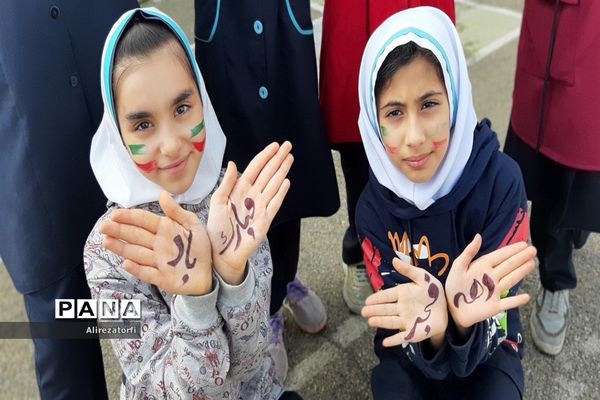 نواختن زنگ انقلاب در دشت آزادگان