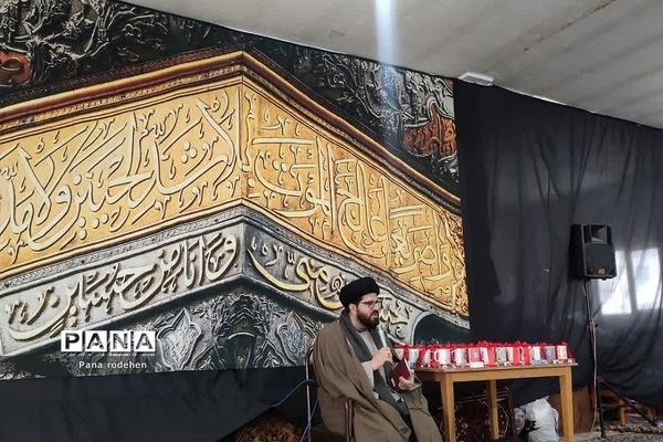 مراسم اعتکاف دانش‌آموزان دختر در رودهن