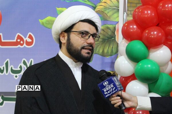 زنگ انقلاب در مدارس کرمانشاه همزمان با سراسر کشور نواخته شد