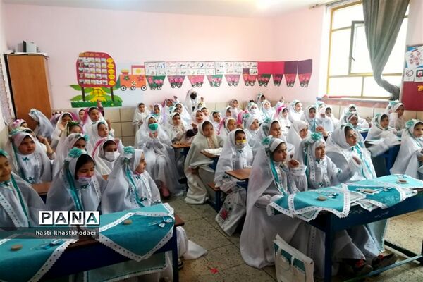برگزاری جشن تکلیف فرشته‌های دبستان امام محمدباقر(ع) ناحیه 3 شیراز