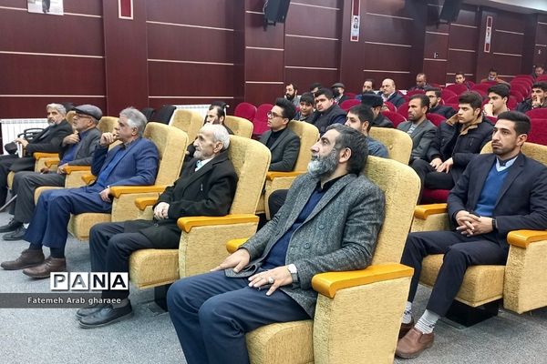 گردهمایی فعالان و نخبگان فرهنگی پاکدشت