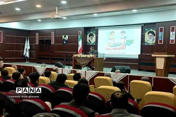 گردهمایی فعالان و نخبگان فرهنگی پاکدشت