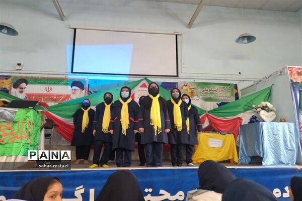 برگزاری اجلاسیه نماز دبیرستان دخترانه شاهد فیض ناحیه 3 شیراز