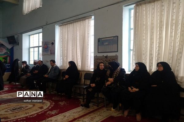 برگزاری اجلاسیه نماز دبیرستان دخترانه شاهد فیض ناحیه 3 شیراز