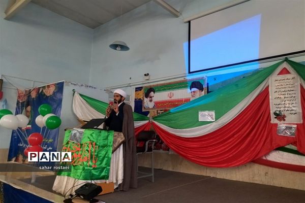 برگزاری اجلاسیه نماز دبیرستان دخترانه شاهد فیض ناحیه 3 شیراز