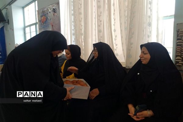 برگزاری اجلاسیه نماز دبیرستان دخترانه شاهد فیض ناحیه 3 شیراز