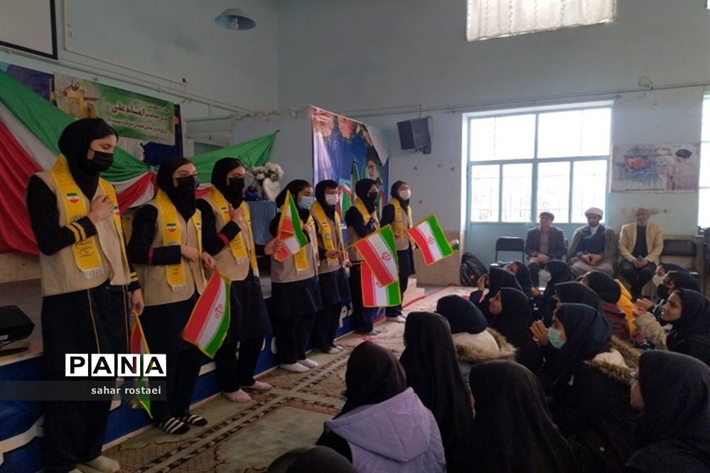 برگزاری اجلاسیه نماز دبیرستان دخترانه شاهد فیض ناحیه 3 شیراز