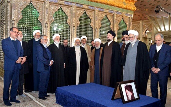 کارآمدی نظام در جهت رفاه دنیوی مردم باید در عمل ثابت شود و فقط سخن گفتن، کافی نیست