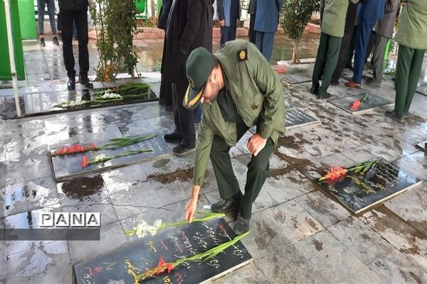 برگزاری مراسم غبار‌روبی مزار شهدای شهرستان نظرآباد