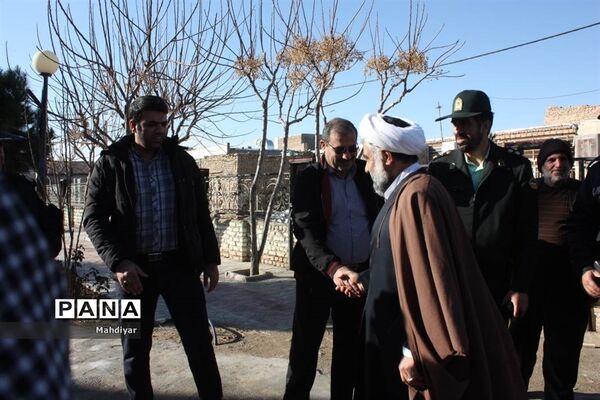 گلباران مزار شهدای گمنام در بخش جوادآباد