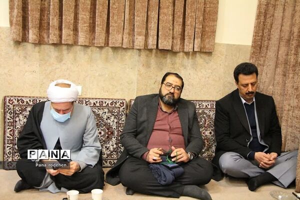 مراسم ولادت حضرت علی(ع) در دفتر امام‌جمعه رودهن