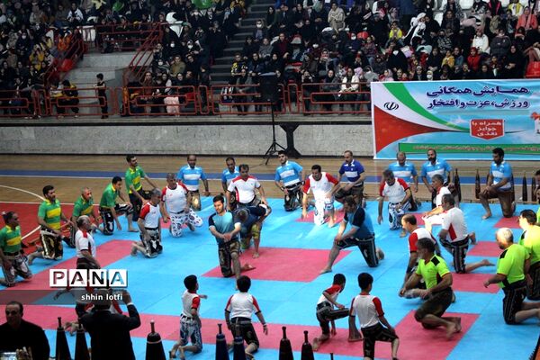 همایش همگانی «ورزش، عزت و افتخار» در کرمانشاه