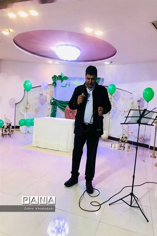 جشن گرامیداشت روز پدر و دهه فجر انقلاب اسلامی در خاتم