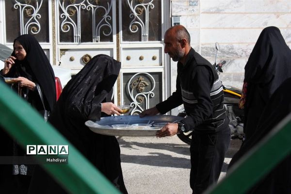 برگزاری نماز جمعه در روستای محمد آباد عرب‌ها بخش جوادآباد