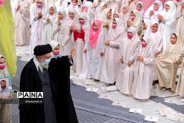 مراسم جشن تکلیف دختران دانش‌آموز به امامت رهبر معظم انقلاب