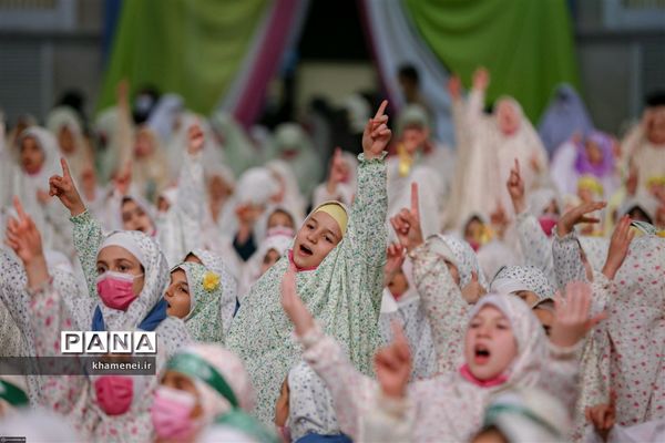مراسم جشن تکلیف دختران دانش‌آموز به امامت رهبر معظم انقلاب