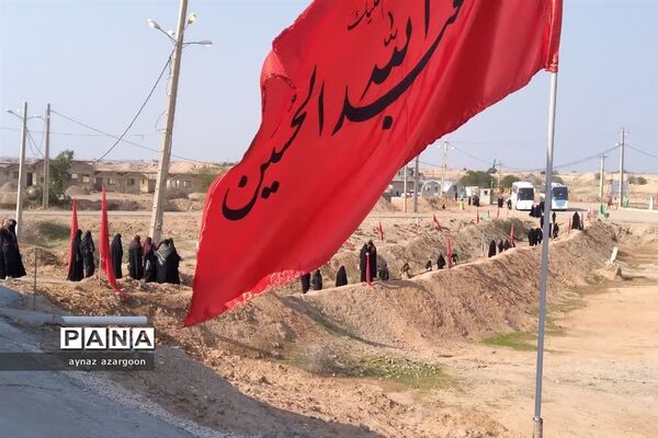 دانش‌آموزان قائمشهری در یادمان هفت تپه