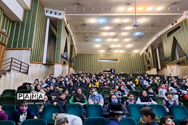 برگزاری آیین قهرمان من پدر درکانون فرهنگی تربیتی سلمان منطقه ۱۰