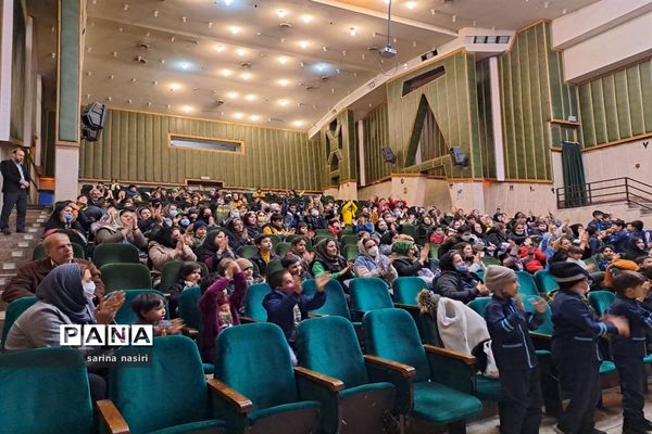 برگزاری آیین قهرمان من پدر درکانون فرهنگی تربیتی سلمان منطقه ۱۰