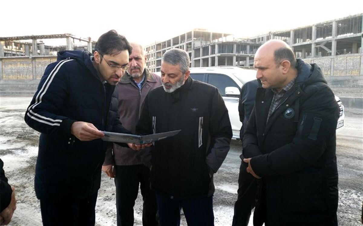بازدید سرزده فرمانده کل ارتش از پروژه مسکونی شهیدسلیمانی قم