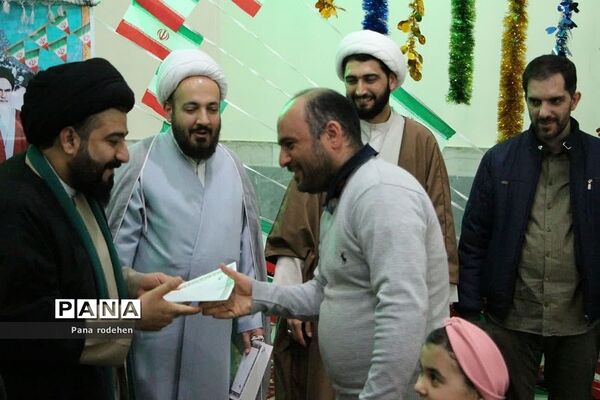 برگزاری مراسم ولادت حضرت علی(ع) در مسجد شهرک کریتون رودهن