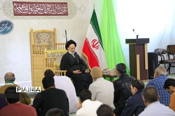 دیدار حجت الاسلام و المسلمین حاج عبادی نماینده ولی فقیه با معتکفین بیرجندی