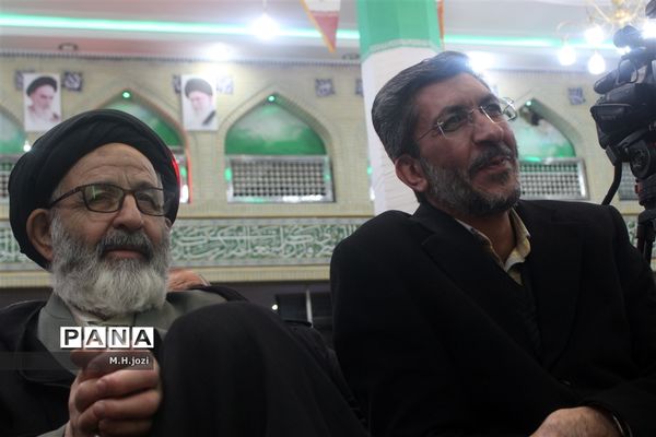 رونمایی از کتاب «امیر خط شکن» با حضور فرمانده‌کل ارتش در قم