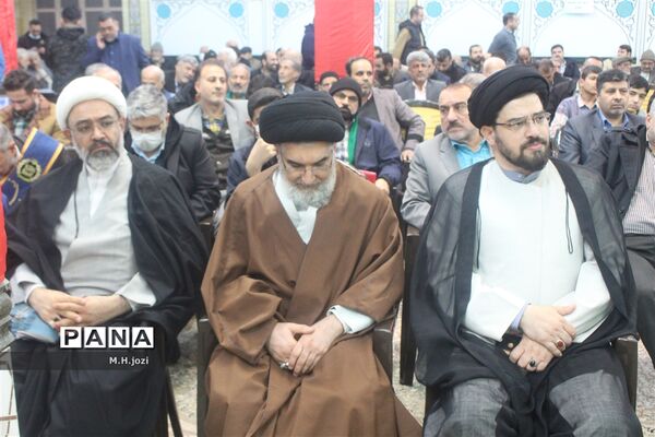 رونمایی از کتاب «امیر خط شکن» با حضور فرمانده‌کل ارتش در قم