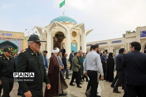 تجدید میثاق با شهدا در بوشهر