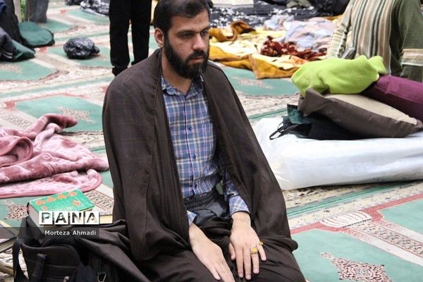 برگزاری مراسم اعتکاف دانش‌آموزان پسر مدارس شهرری