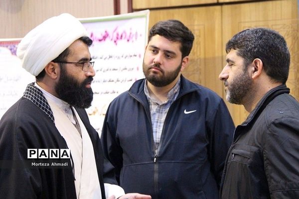 برگزاری مراسم اعتکاف دانش‌آموزان پسر مدارس شهرری