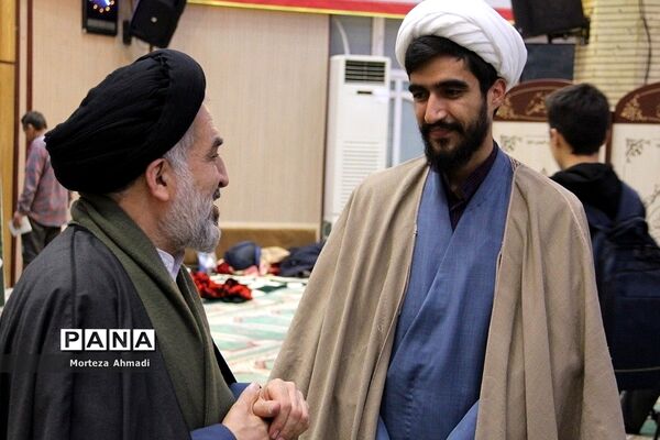 برگزاری مراسم اعتکاف دانش‌آموزان پسر مدارس شهرری