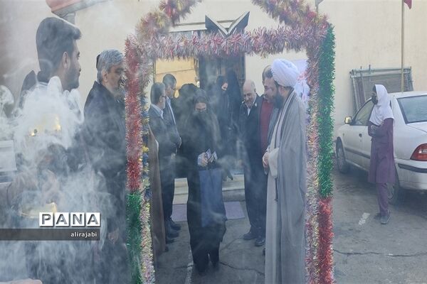 اعزام دانش‌آموزان دختر مدارس منطقه کهریزک به اردوی راهیان نور