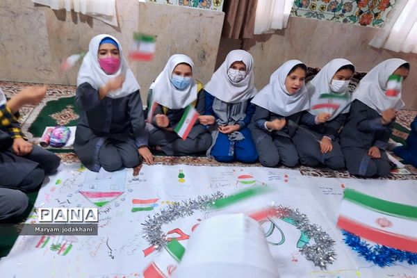 برگزاری طرح نقاشی همگانی در دبستان ایران جانمحمدی ملارد