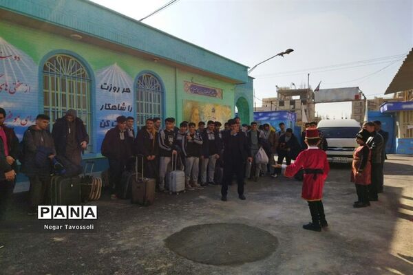 مراسم استقبال از ورزشکاران مسابقات کشوری والیبال و بسکتبال در شیراز