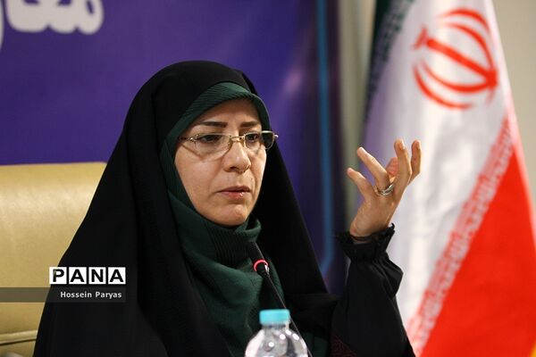 نشست خبری معاون ابتدایی وزیر آموزش و پرورش