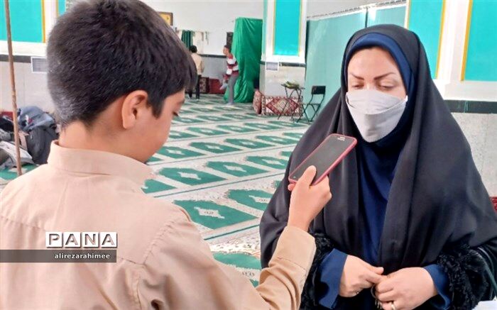 استقبال پرشور دانش‌آموزان فیروزکوه از برنامه پیش‌اجلاس نماز