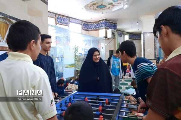 لحظه‌های ناب بندگی دانش‌آموزان در دماوند