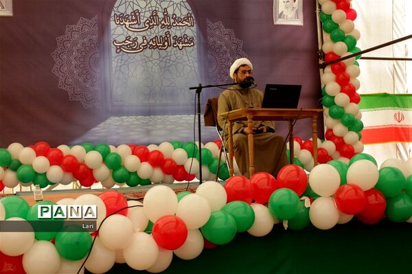 اعتکاف بزرگ دانش‌آموزی در مسجد سید اصفهان 3