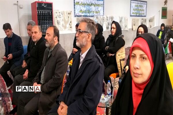 افتتاح زمین چمن دبیرستان دوره اول فضیلت منطقه 4