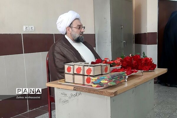 مراسم بدرقه اردوی راهیان نور در قیامدشت
