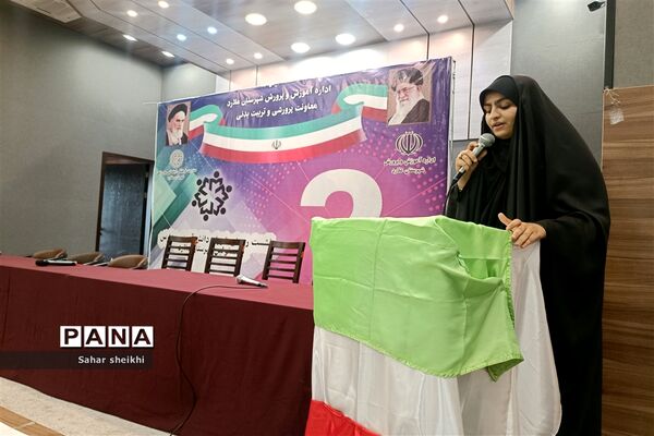 برگزاری نشست پرسش و پاسخ شورای دانش‌آموزی ملارد با مسئولان شهری