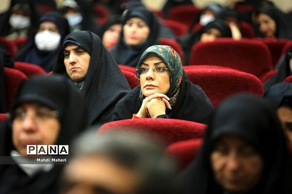سلسه نشست‌های دوشنبه‌های تبیین وزارت آموزش و پرورش