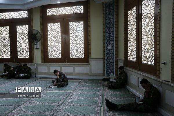 آئین معنوی اعتکاف در دانشگاه افسری امام علی(ع)