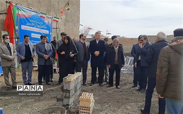 اقدامات خیرین مدرسه‌ساز در حل مشکل تراکم دانش‌آموزی، بسیار کارآمد است