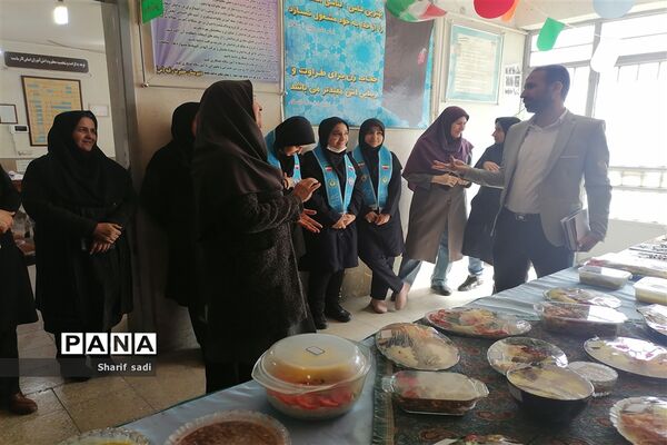 برگزاری جشنواره فرهنگ بومی استان فارس در ناحیه ۴ شیراز