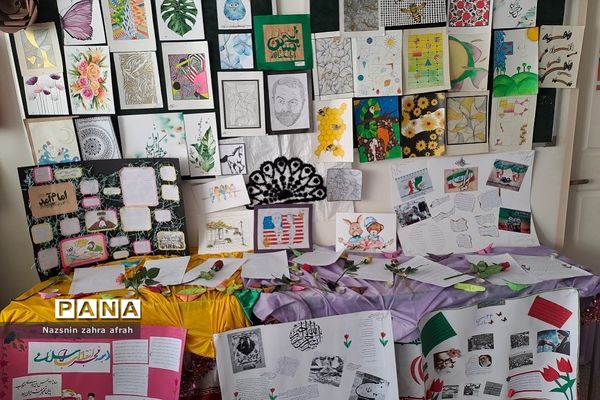 نمایشگاه مدرسه انقلاب در هنرستان نوین آفرین رودهن