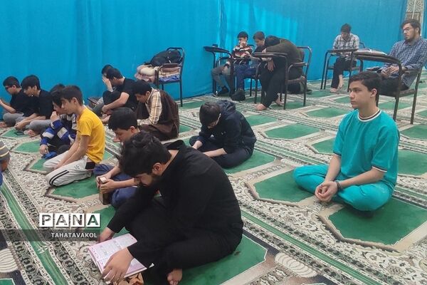 مراسم اعتکاف در مسجد امیرالمومنین (ع) شهرستان پردیس