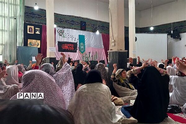 اعتکاف بیش از ۲۸۰دانش‌آموز دختر در مسجد امام رضا (ع)